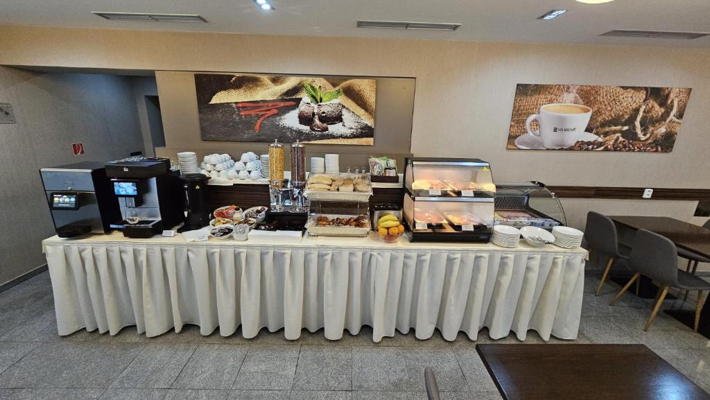 Hotel Blue Bratislava photo