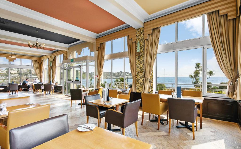 The Grand Hotel photo 3