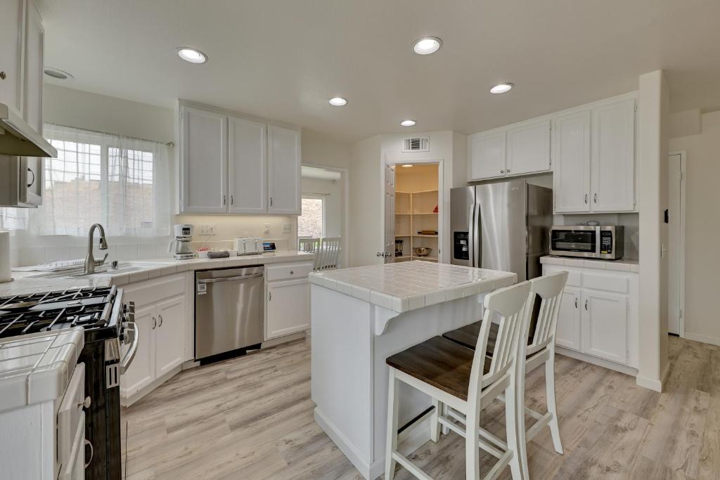 Modern Moreno Valley Getaway with Private Patio