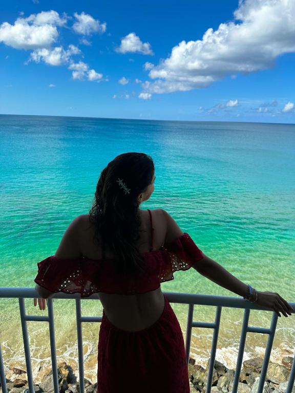 Beachfront 2 bdr unit at Victoria del Mar 4E, Rincón