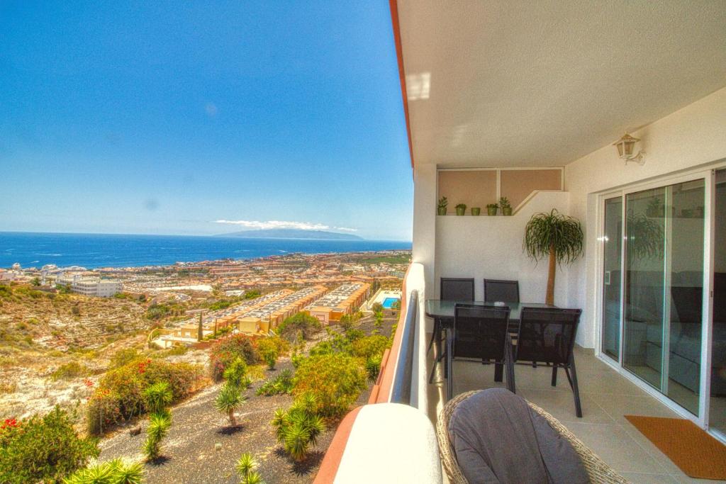 Relax at Roques del Conde, Adeje