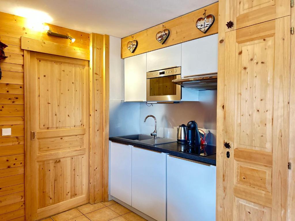Appartement de charme au pied des pistes, centre des Gets, balcon et terrasse, 2 chambres, Wi-Fi gratuit - FR-1-623-268 - 2