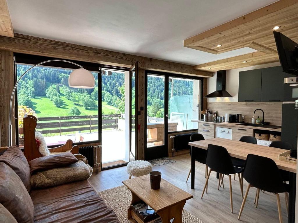 Charmant studio rénové à La Clusaz - 4 pers, terrasse, parking - FR-1-437-102 - 1
