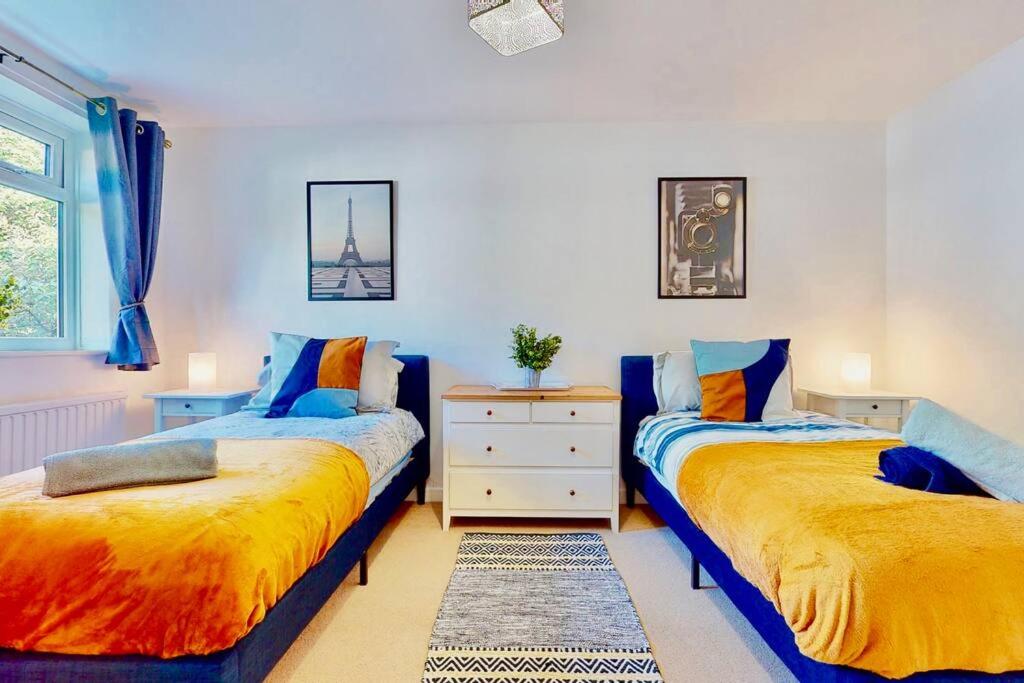 Super-Quiet Town Centre Flat 5 min Walk to Station, Royal Tunbridge Wells