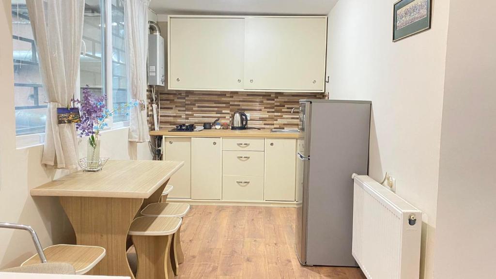 Freedom Square apartment, Tbilisi