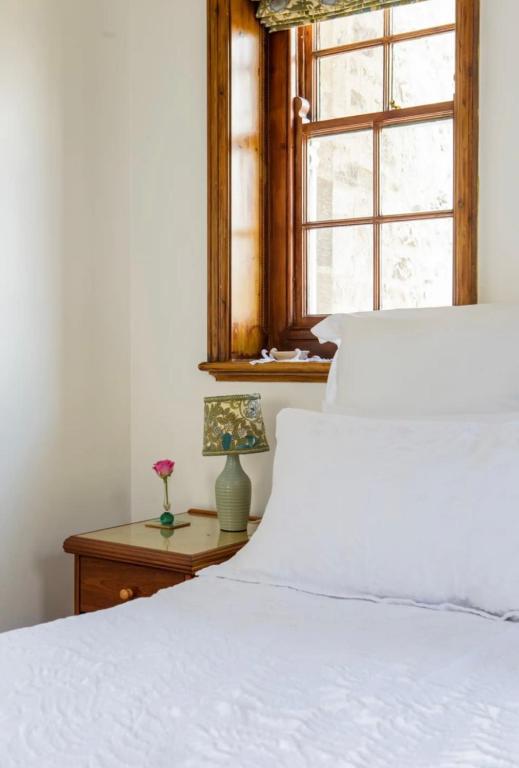 Brackenbury House photo