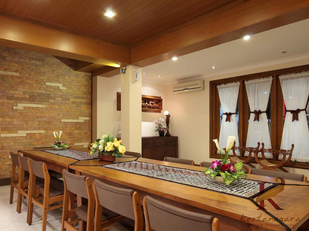 Kertanegara Premium Guest House