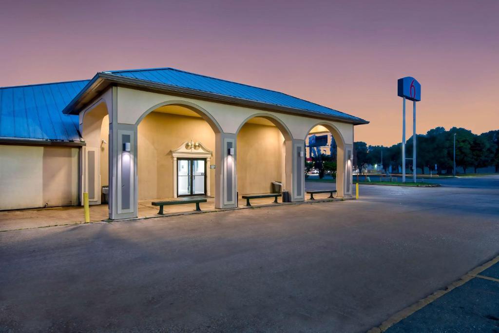 The Shreveport Country Inn — Hotel in Bossier City (LA)