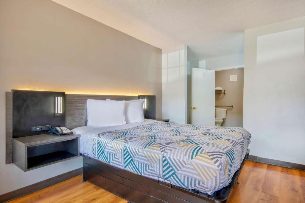 The Shreveport Country Inn photo