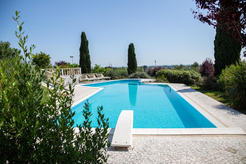 Villa Rolls - Porzione di Villa con piscina,giardino e parcheggi - 4