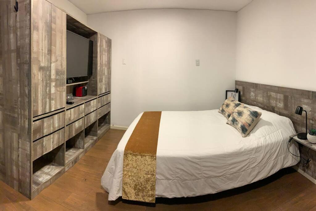 Suite en San Isidro-Frente al Supermercado Vivanda - 4