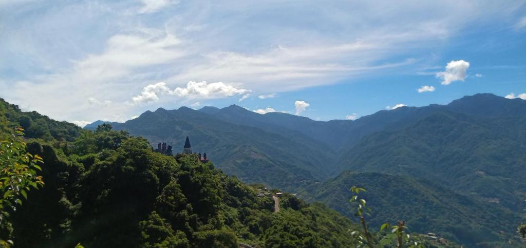 山景特大雙人床房