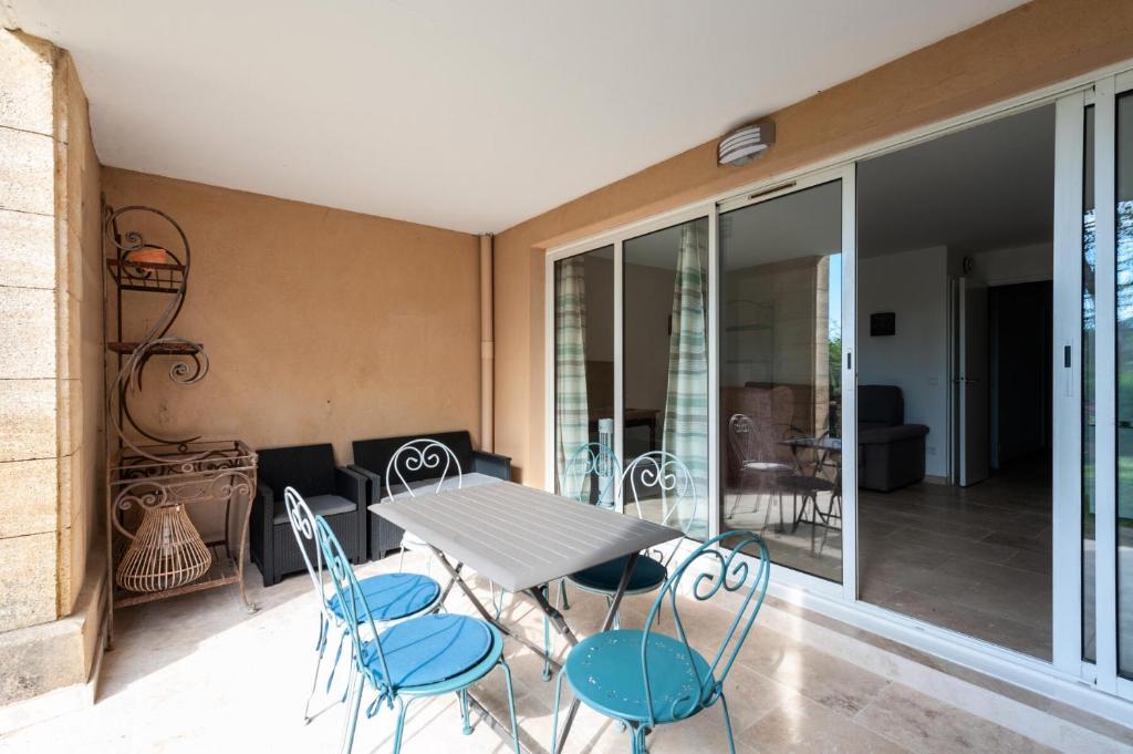 Village Pont Royal en Provence - maeva Home - Appartement avec clim mobile 2 Pièces 6 Personnes - Sélection MAE-9534 - 2