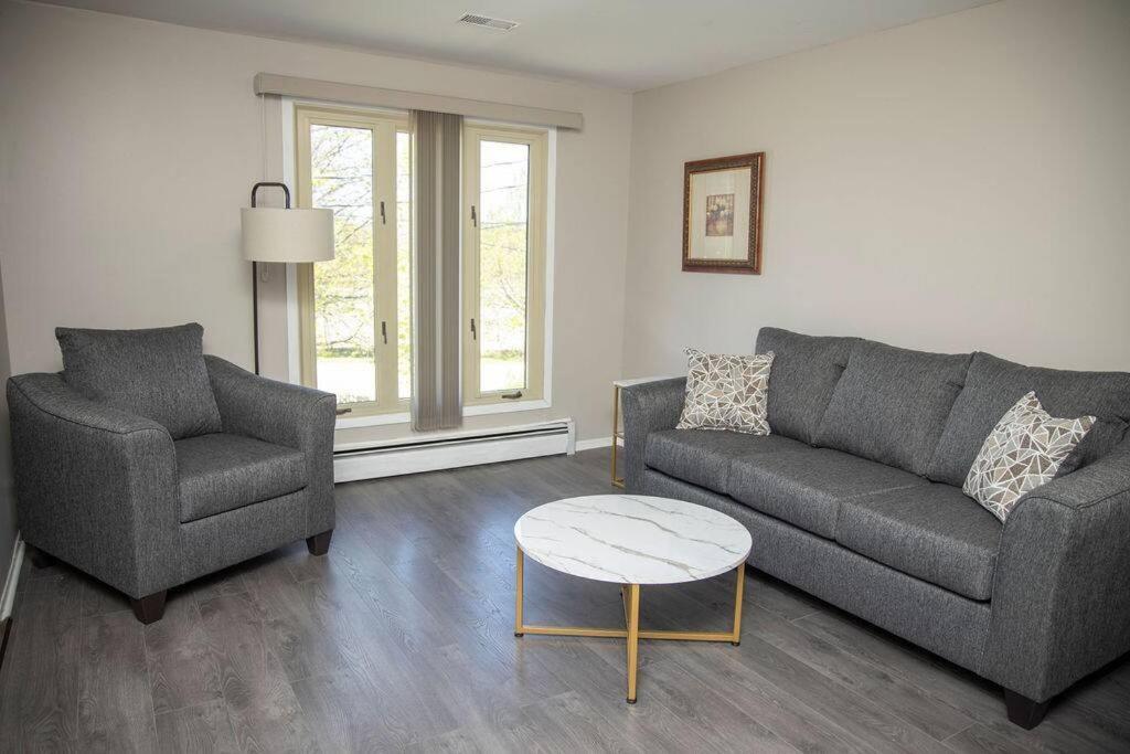 Tranquil Retreats on Robinson, Moncton