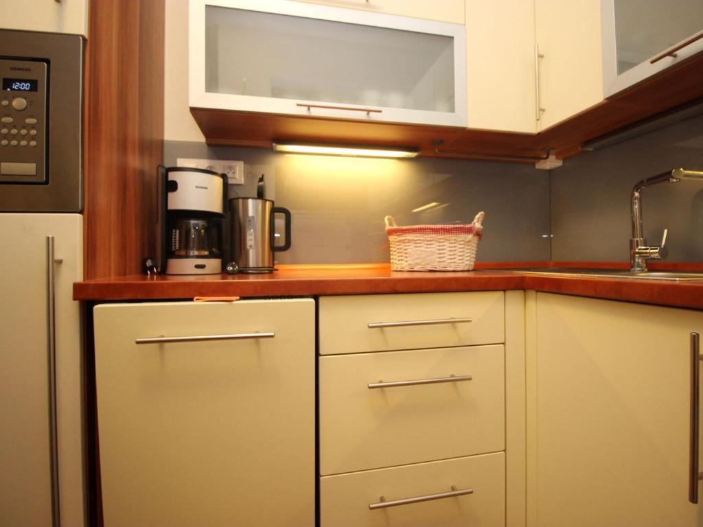 Apartment Walter by Interhome - 3