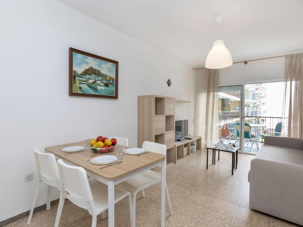 Apartment Olivier by Interhome - 3