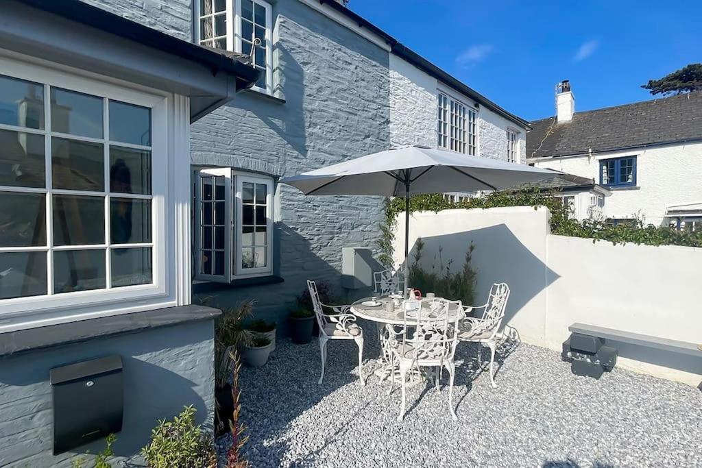 Luxury Harbour Cottage, St Mawes photo 5