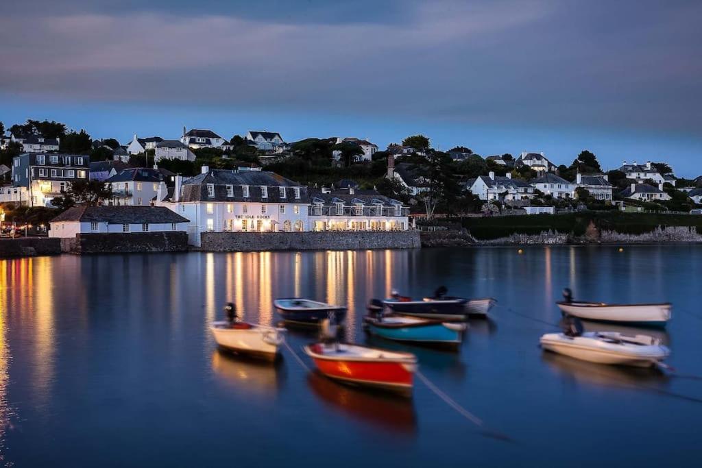 Luxury Harbour Cottage, St Mawes photo 7