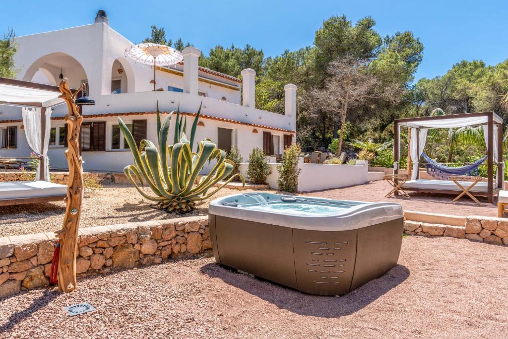 Sunset SPA Villa Cala Tarida - 1