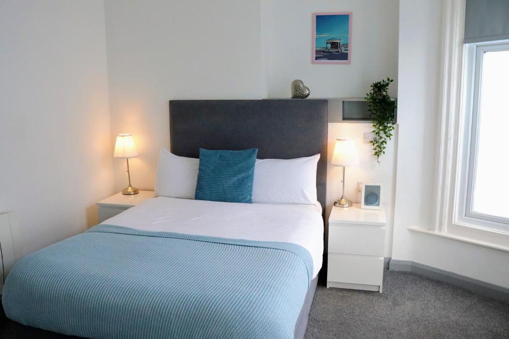 Pier12 — Hotel in Eastbourne