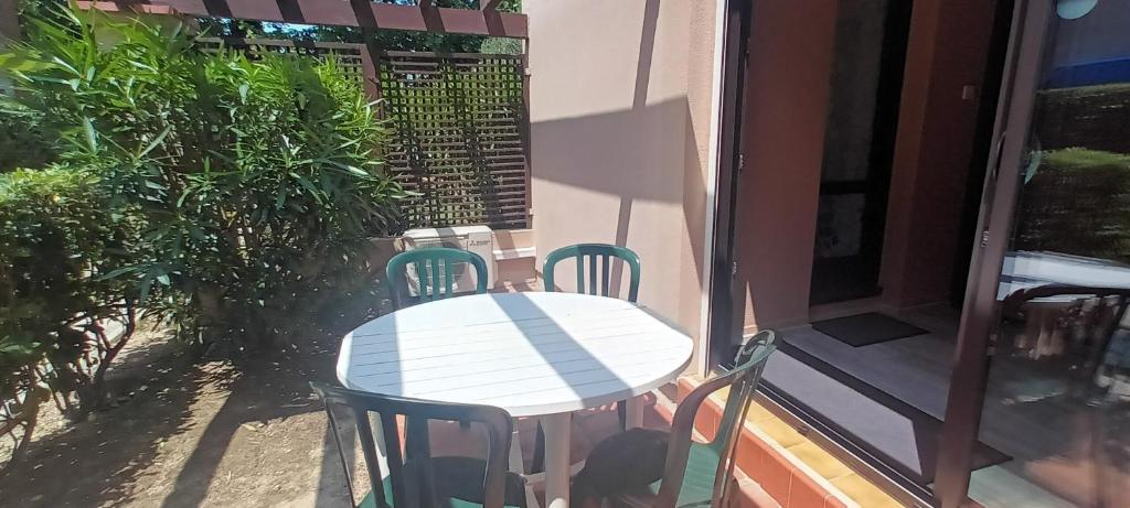Les Bastides Au calme joli appartement avec terrasse - Parking - Piscine - Clim - 1