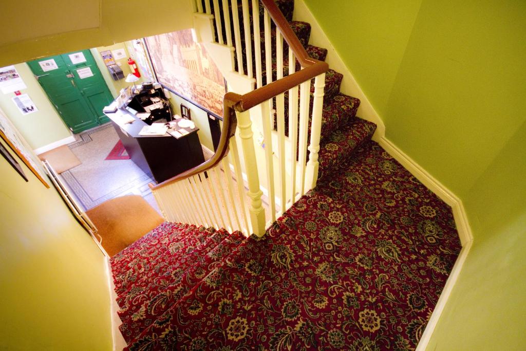 Cashel Holiday Hostel photo