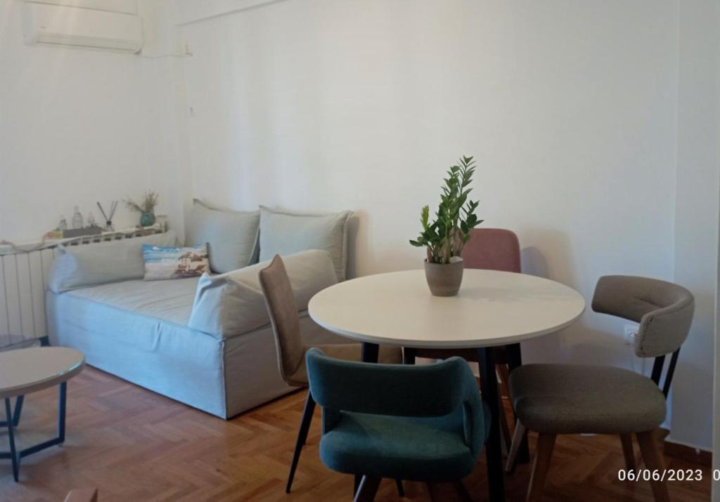 Luxury Beach Apartment in Athens Riviera photo