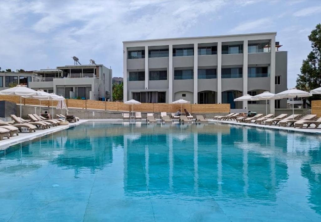 Pals Studios Pefkos, Pefki Rhodos