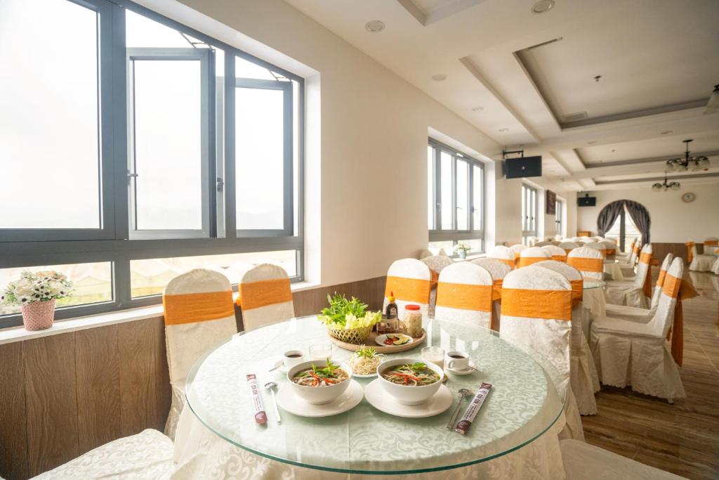 Bin Bin Phúc Hotel & Restaurant