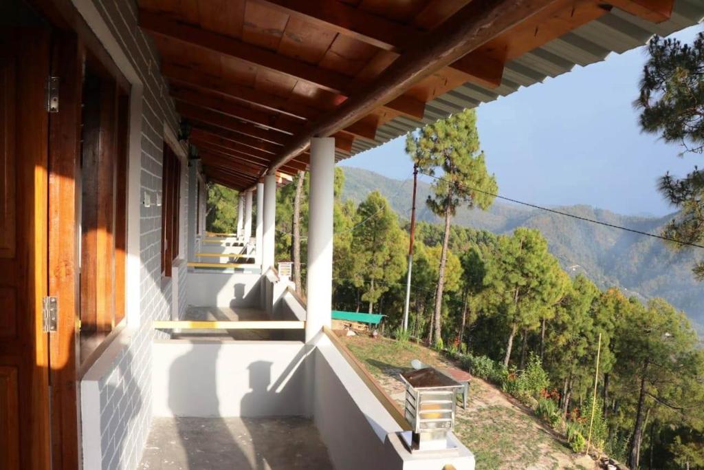 Binsar View Homestay photo