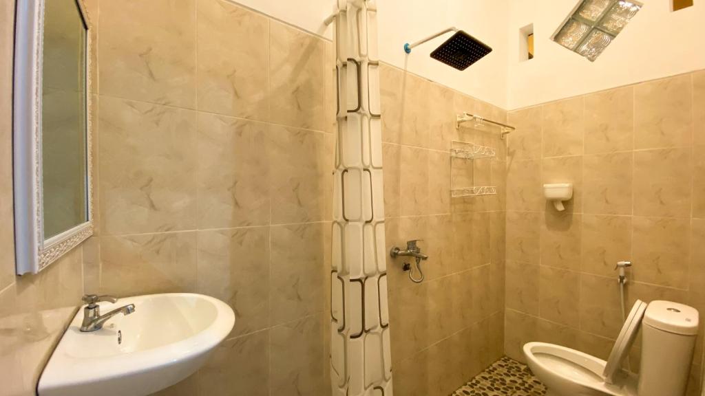 Well-appointed bathrooms