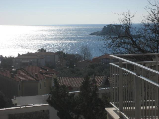 Petrovac Bay Apartments photo