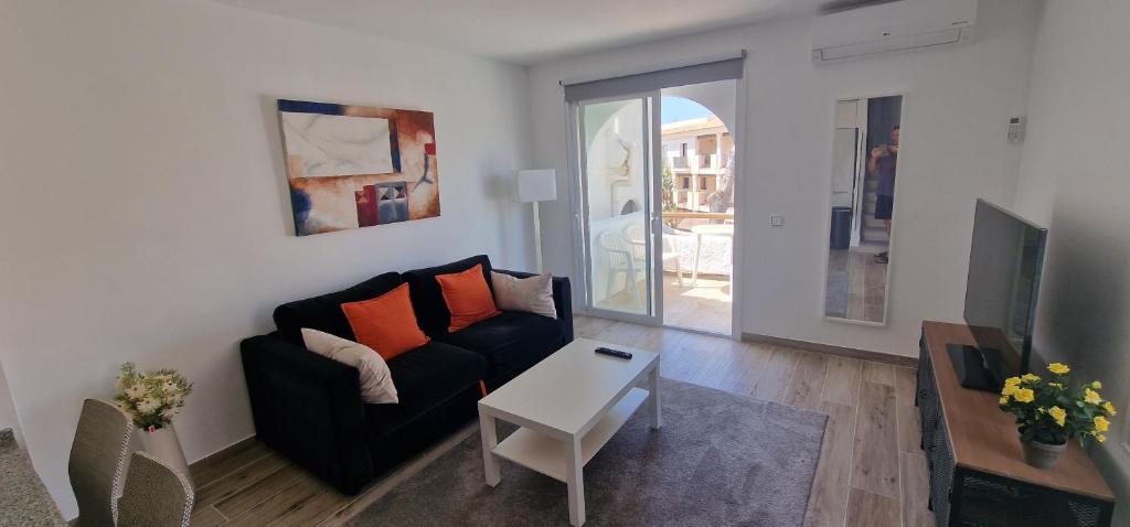 Large 1 Bedroom Apartment Close To Puerto Banus - 3