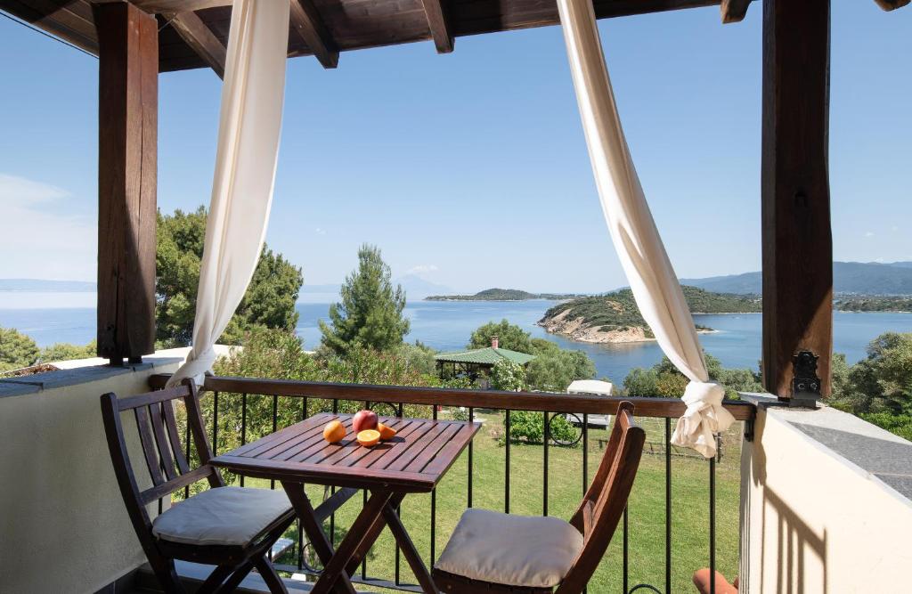 Heos Accommodation photo