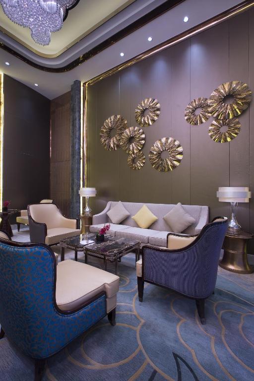 フロント・ロビー