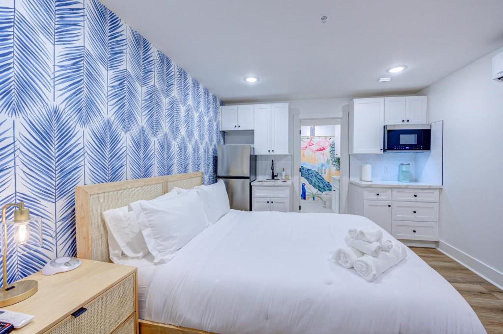 Utopia Studio Apartment, Galveston