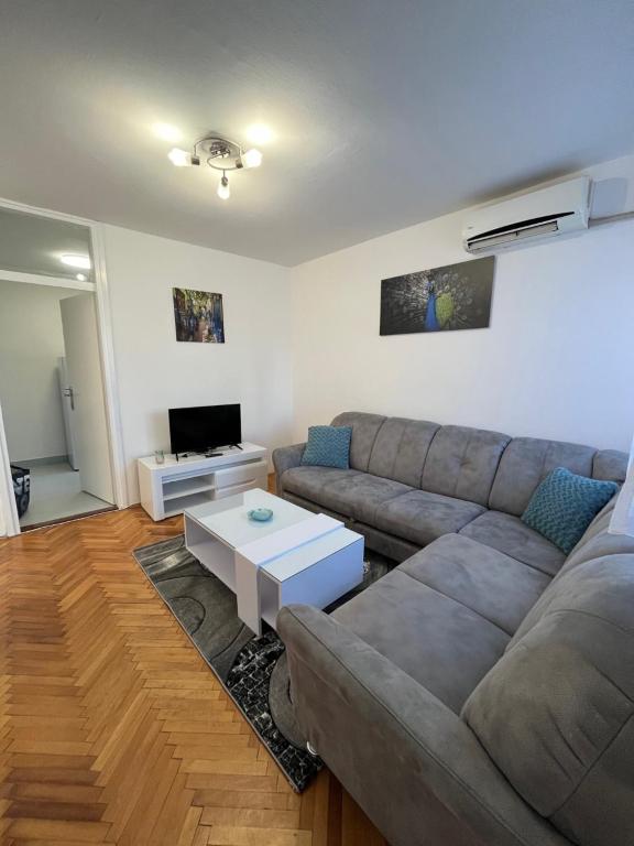 Sunny apartment - 3