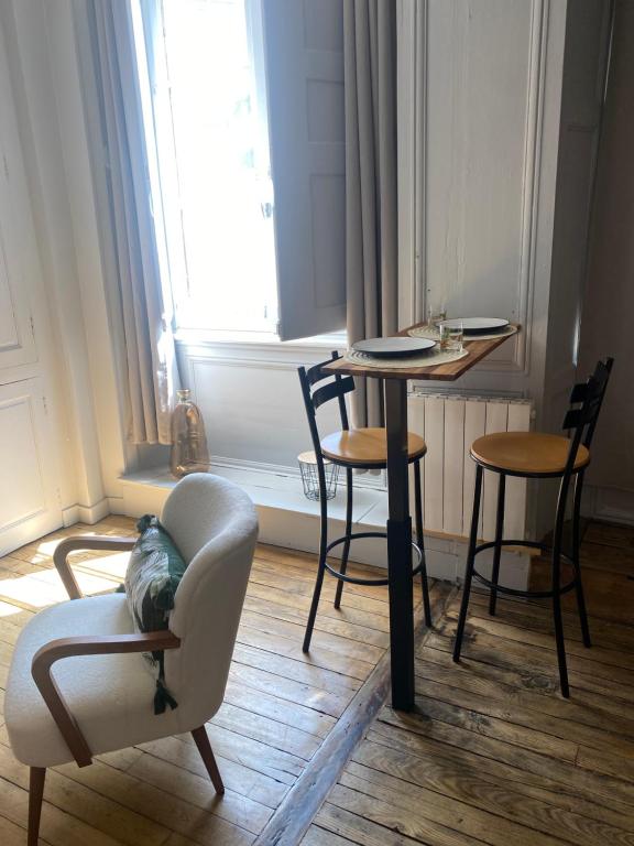 L'HORLOGE Studio au cœur de Rennes ! - 5