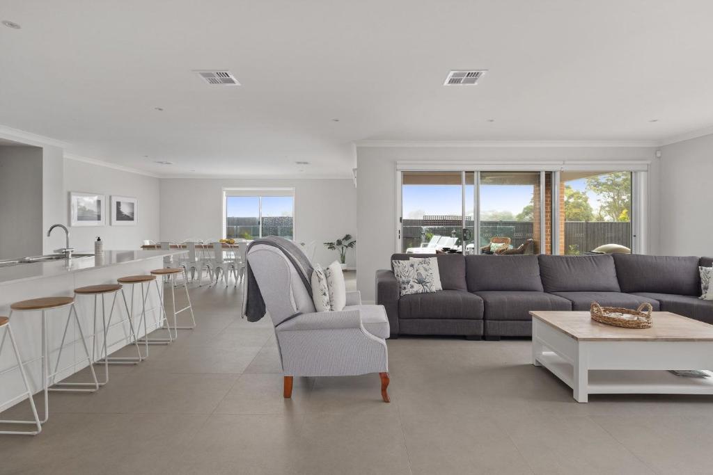 Coastal Grand On McKenzie, Cowes