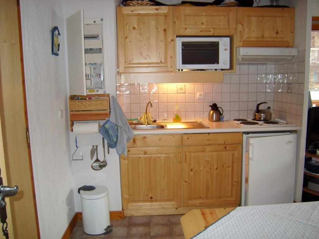 Appartement 3 pièces, 4 pers, skis aux pieds, balcon, parking, proche village - 2