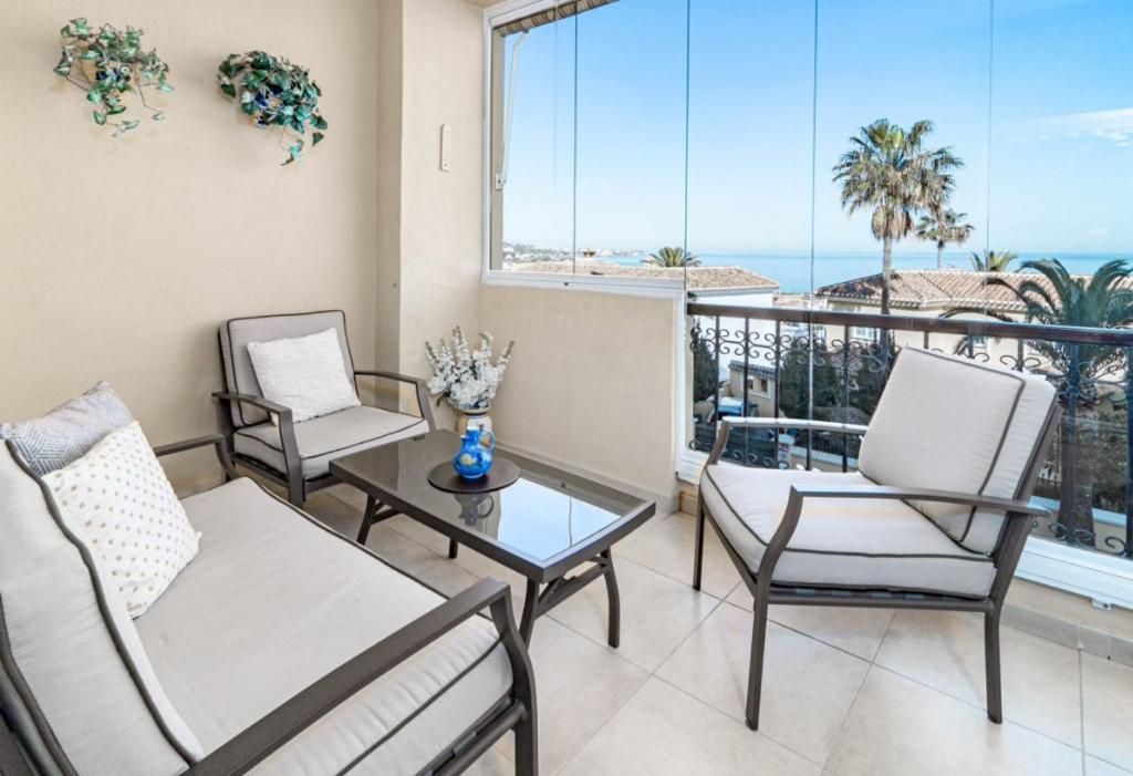Sea view apartment with pool by Costarentals- Ref 219 - 1