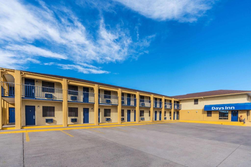 Days Inn by Wyndham Tucumcari photo