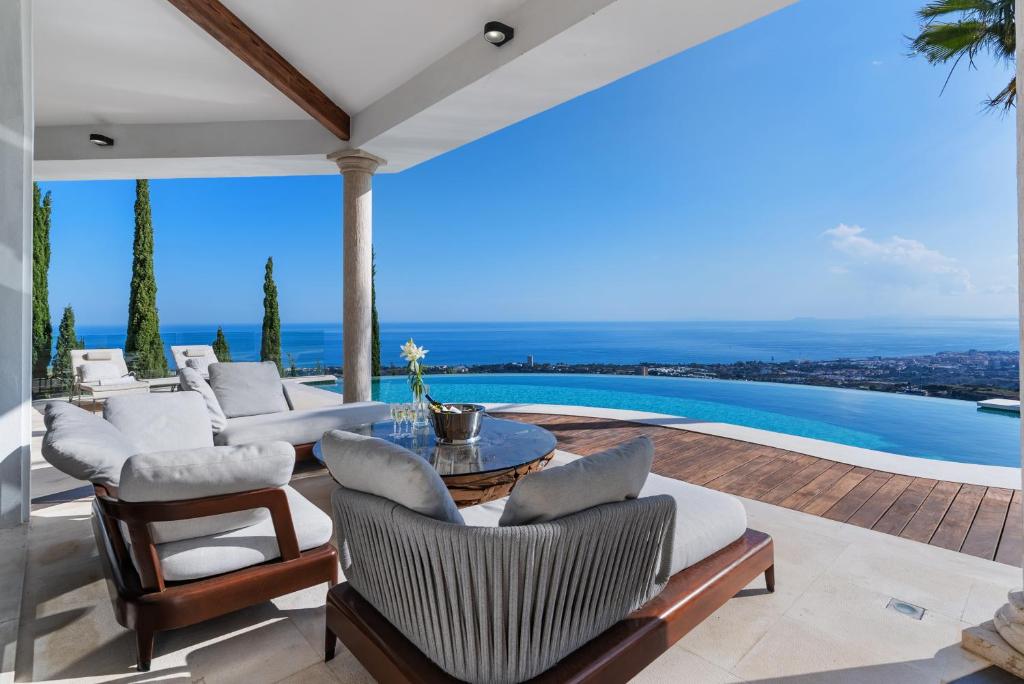 Luxury Sea View Villa in Marbella - 5
