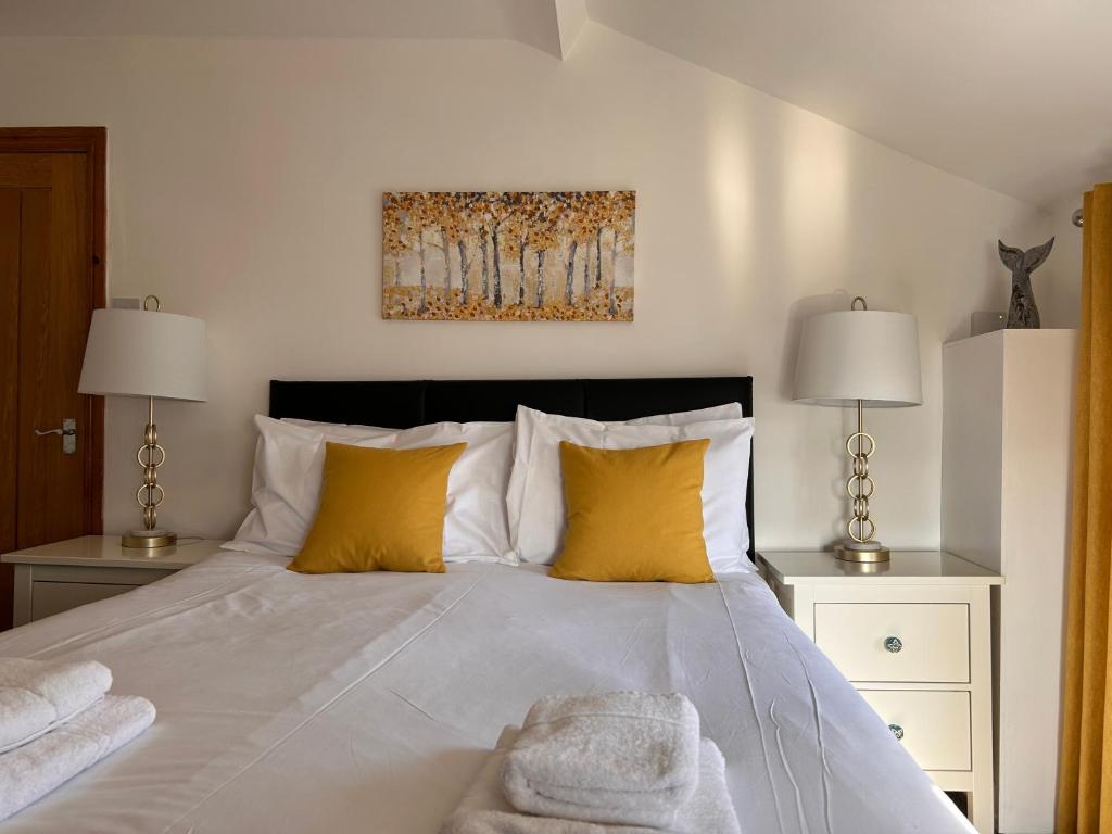 Orme Rise 1 - The Penthouse Suite, Llandudno photo 2