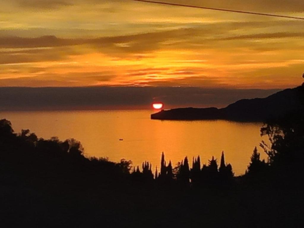 Apartmani Prelević, Kamenovo