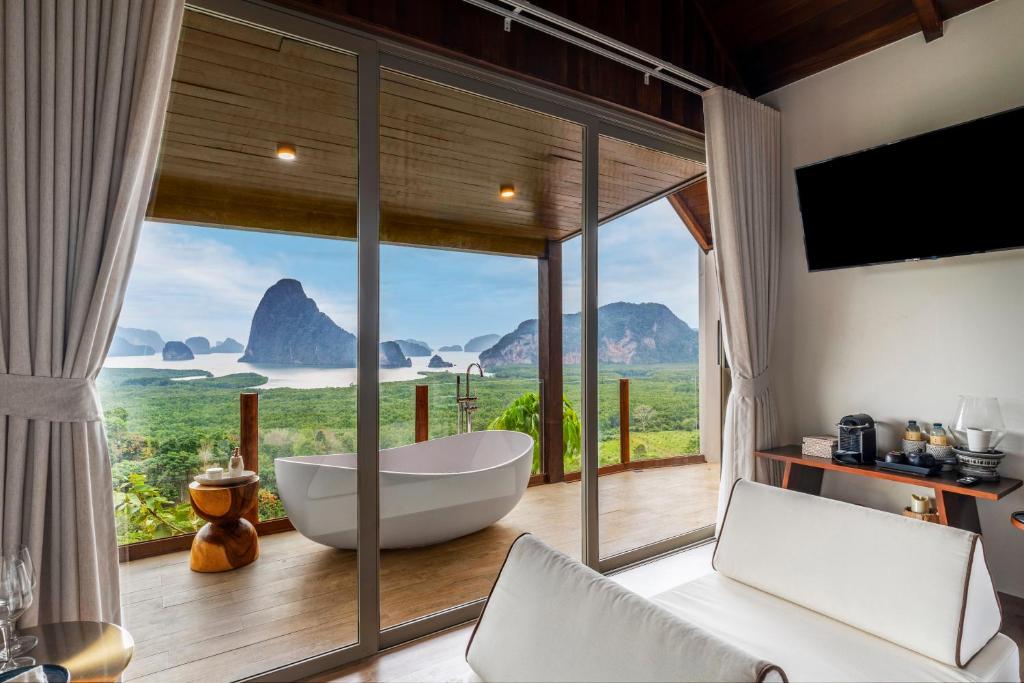 Surrounding environment, Sametnangshe Boutique in Phang Nga