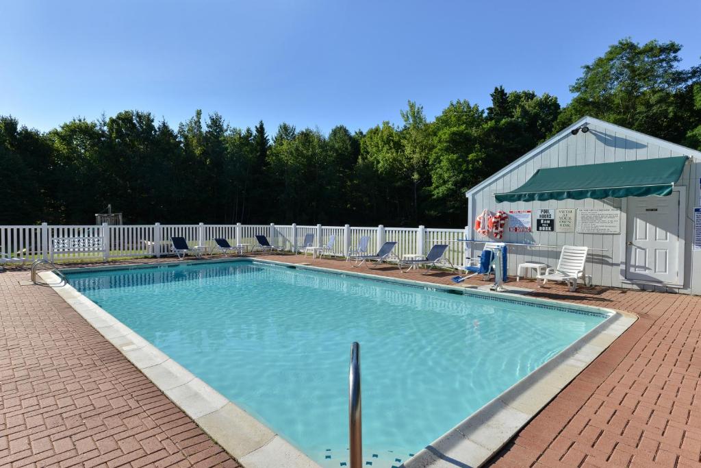 Acadia Inn photo
