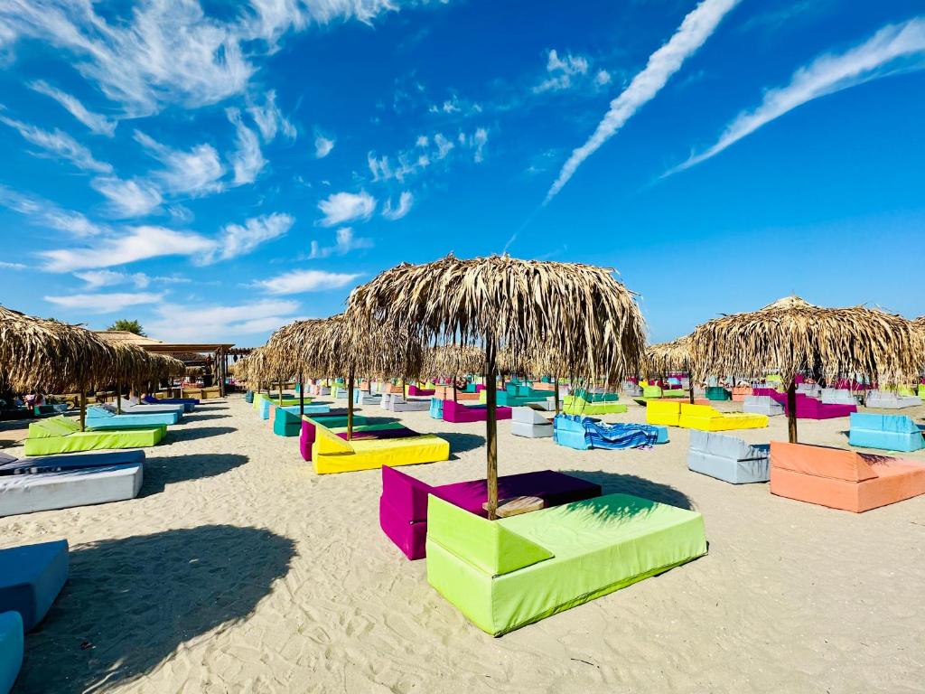 Sim Seaside Beach Resort photo