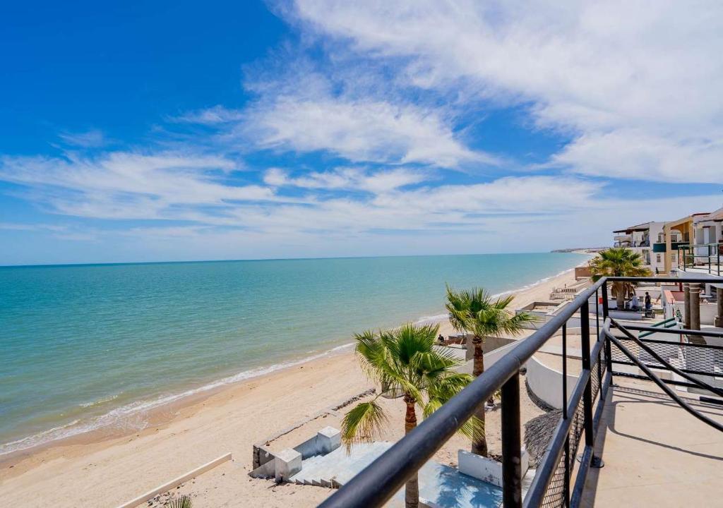 Astonishing Beach view Condo in Villa las Palmas San Felipe - 2