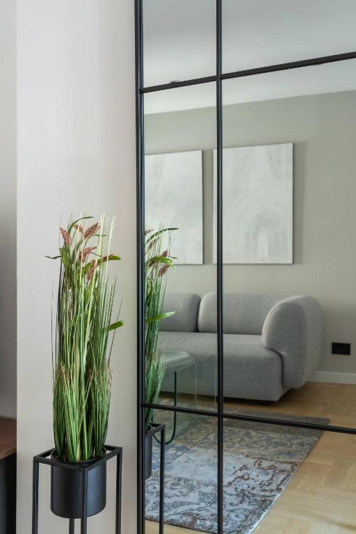 HostGost Selected Suites – Parliament - 2